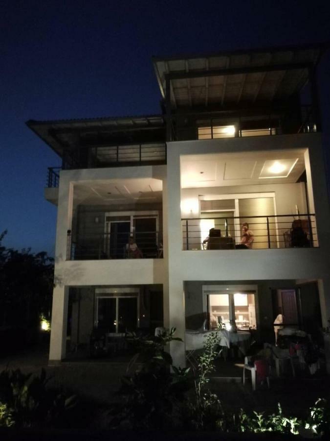 See To Sea Apartments Паралия-Дионисиу Экстерьер фото