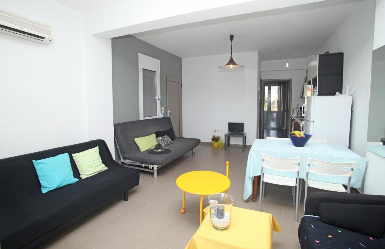 See To Sea Apartments Паралия-Дионисиу Экстерьер фото